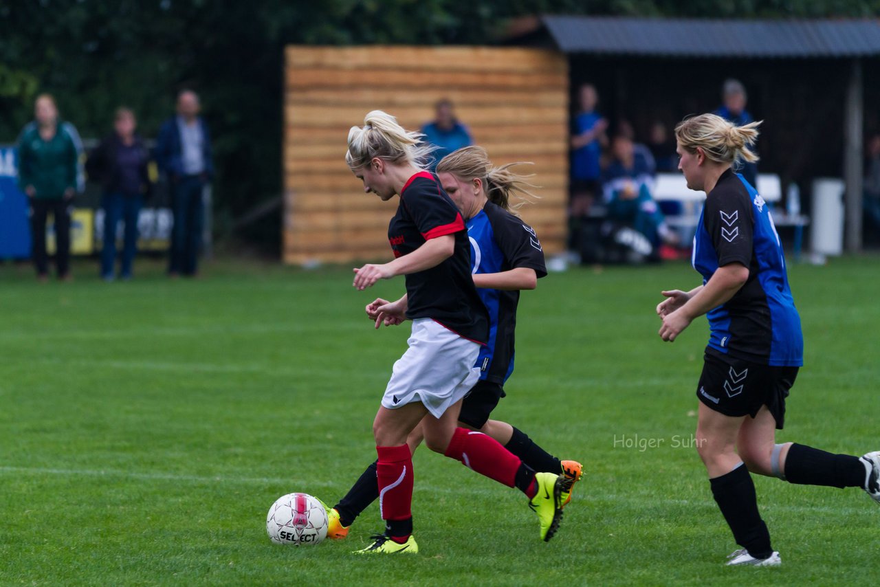 Bild 151 - Frauen FSG BraWie 08 - SV Rickling : Ergebnis: 2:2